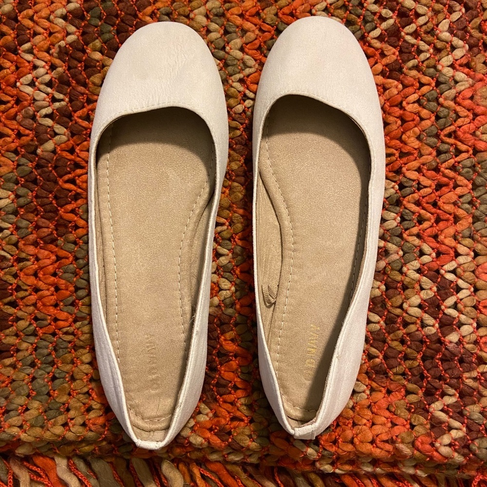 Old navy white flats